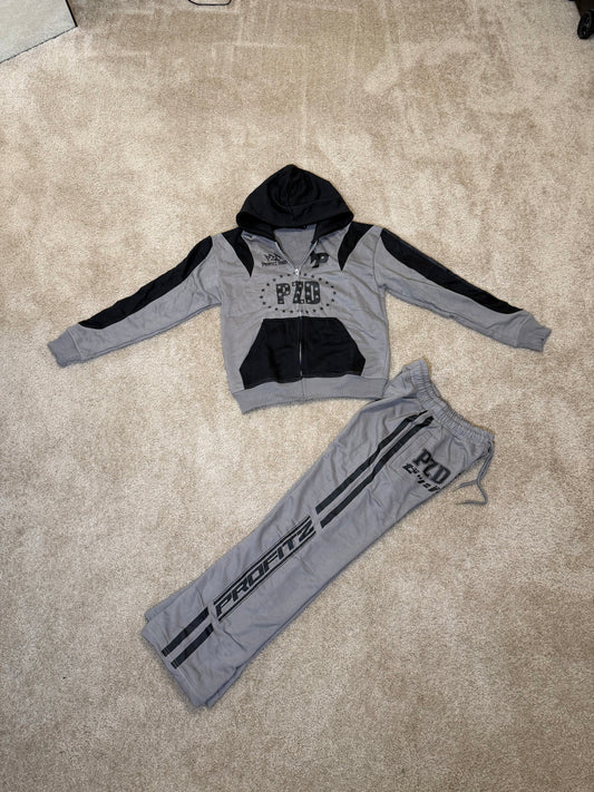 Gray and black profitz set